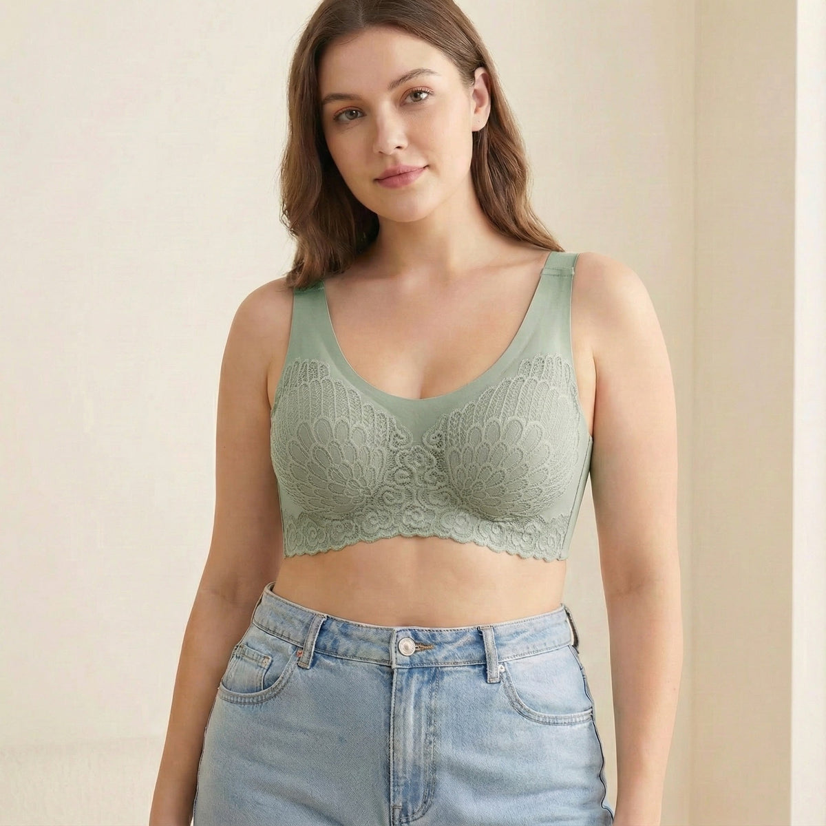 Seamless Comfort Push-Up Crop Bra – Stretch Fit Activewear